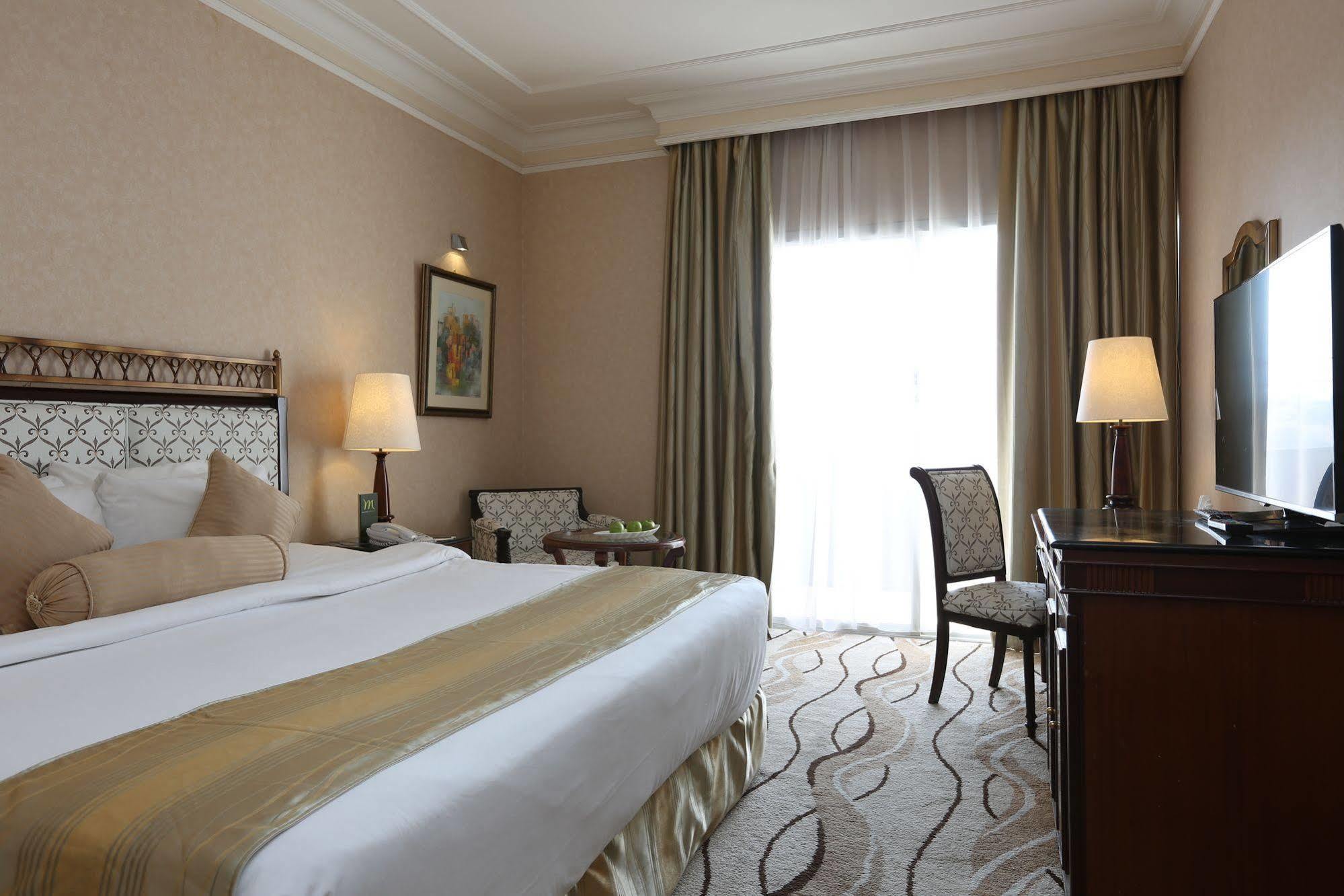 Mercure Hotel Khamis Mushayt Khamis Mushait Exterior foto